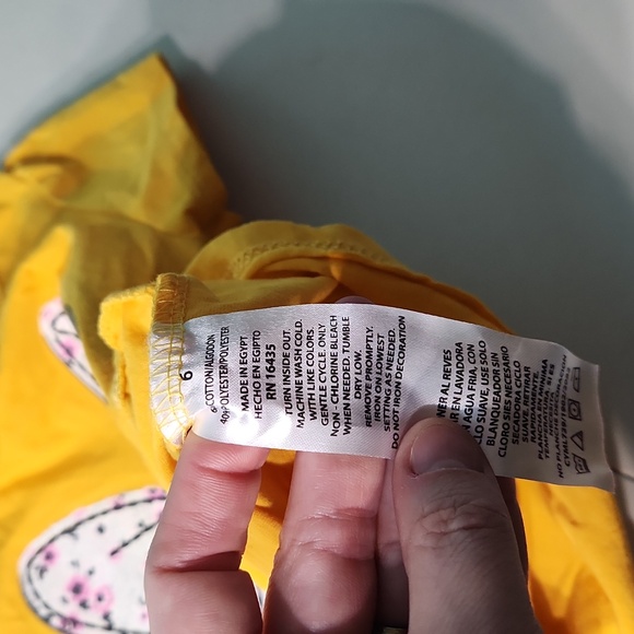 5/$25🌴Disney Yellow Mini Mouse Graphic Tee 6 Girls - Picture 5 of 5